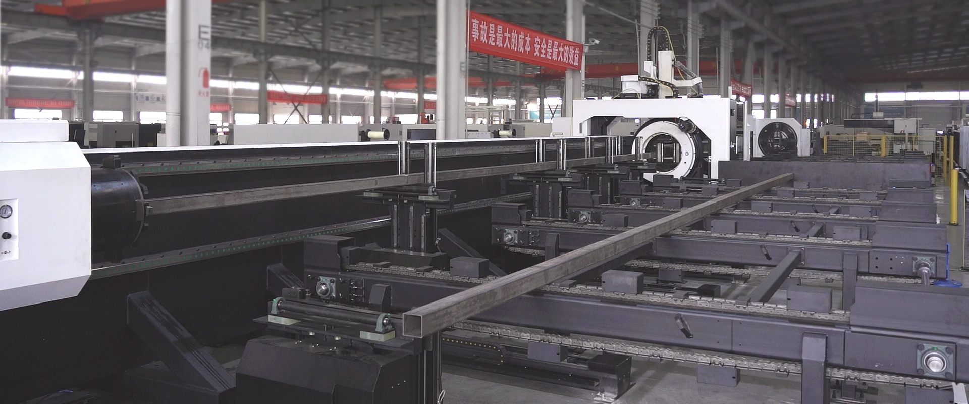 Machine de découpe de tuyaux au laser Aorelaser.webp